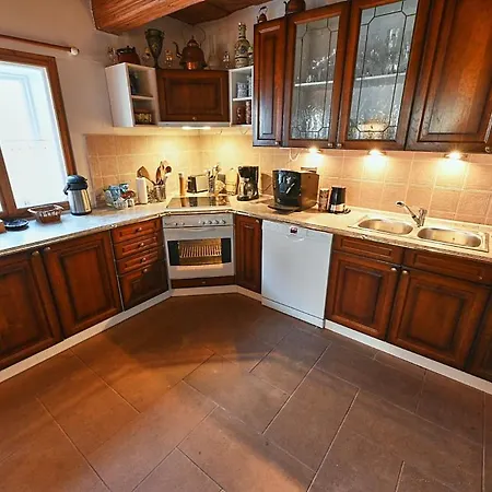 Feriehus U Kostela Chřibská