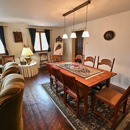 Feriehus U Kostela Chřibská