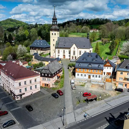 U Kostela Feriehus *